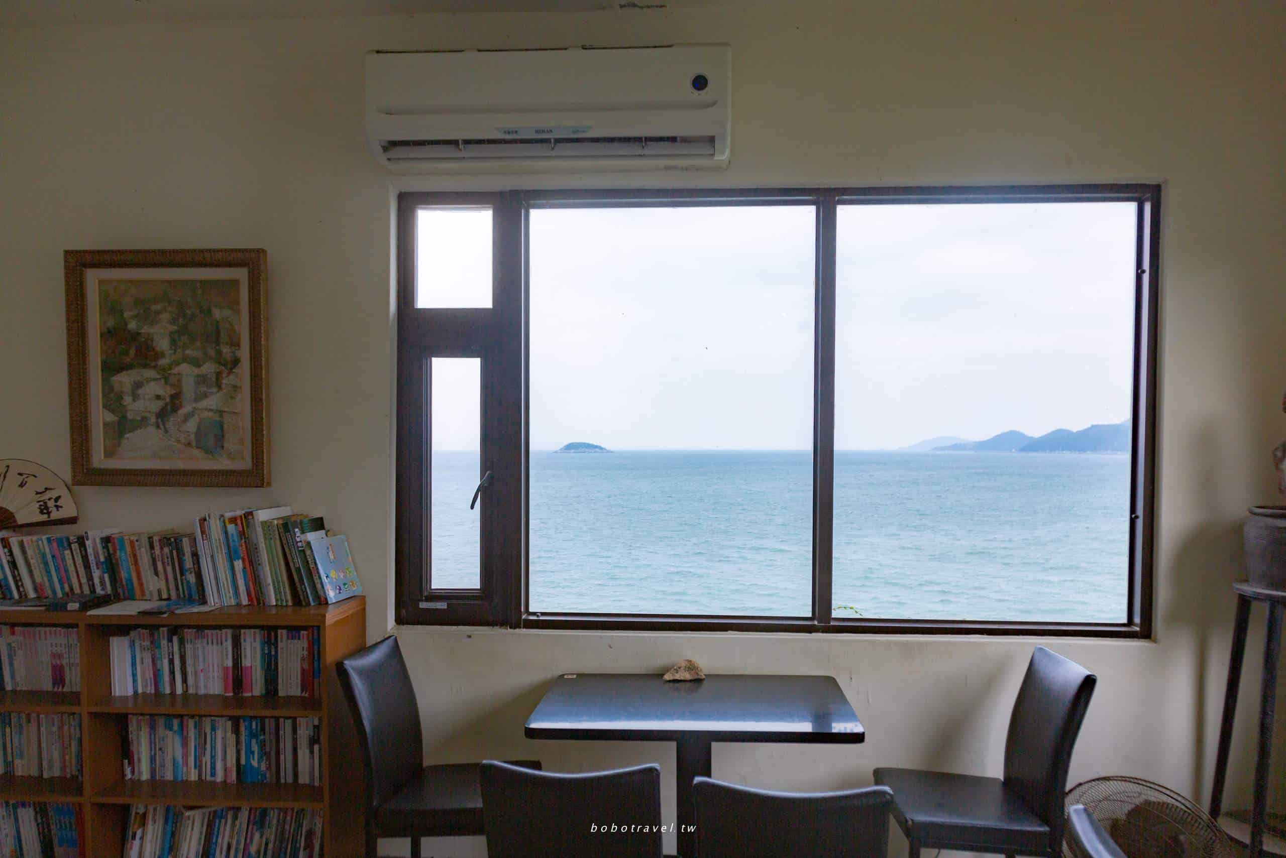 馬祖南竿、刺鳥咖啡書店｜270度無敵海景藏著神秘藝術坑道，南竿必訪文青咖啡廳