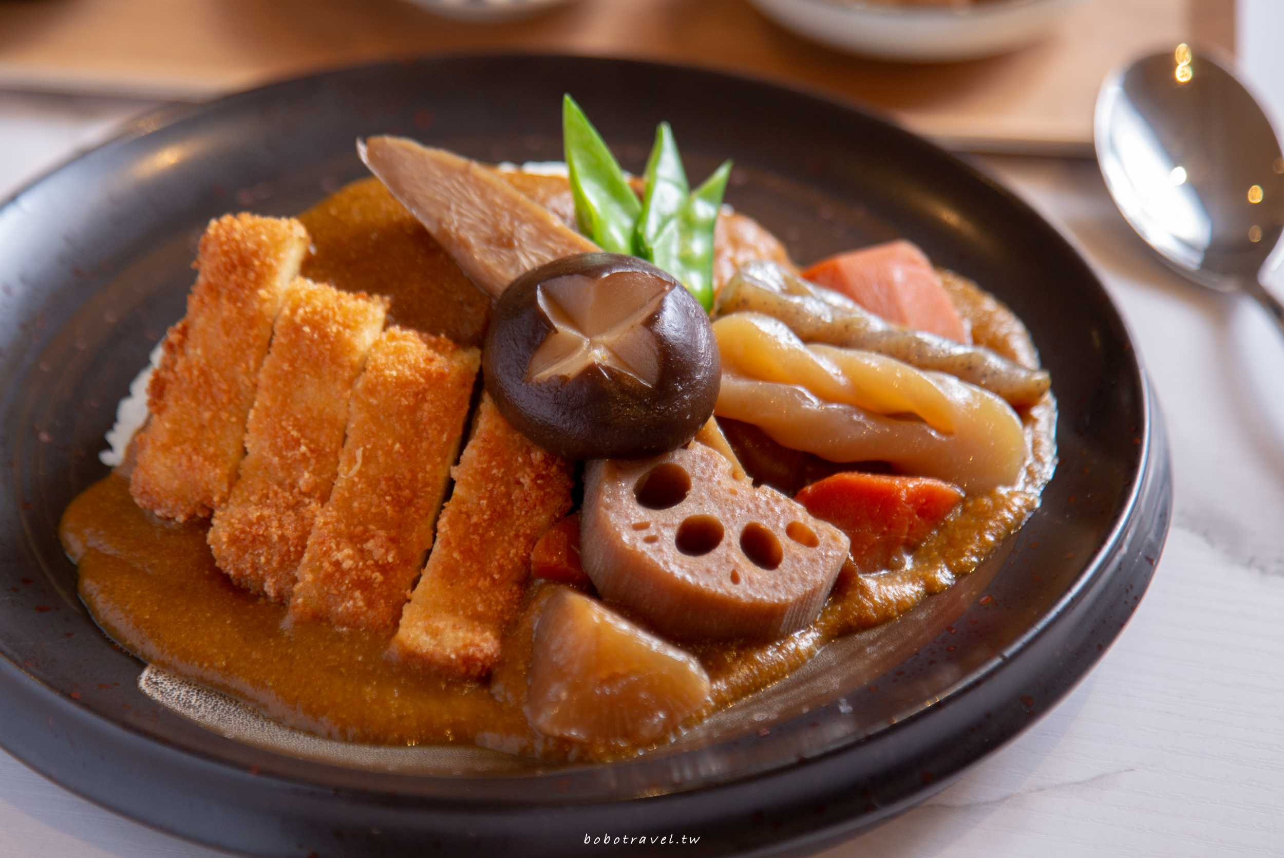 撒福豆 無麩蔬食餐廳、台北素食餐廳推薦|勁辣夠味蔬食咖哩顛覆想像,豆乳霜舒芙雷更是療癒!忠孝敦化站216巷隱藏版美食 32 撒福豆27